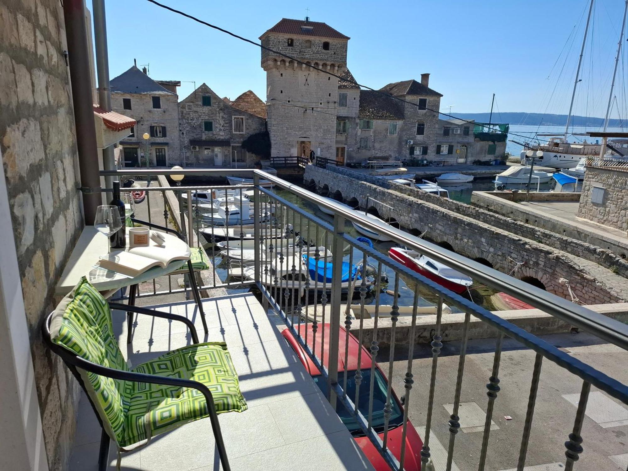 Apartment Kastilac Kaštela Esterno foto