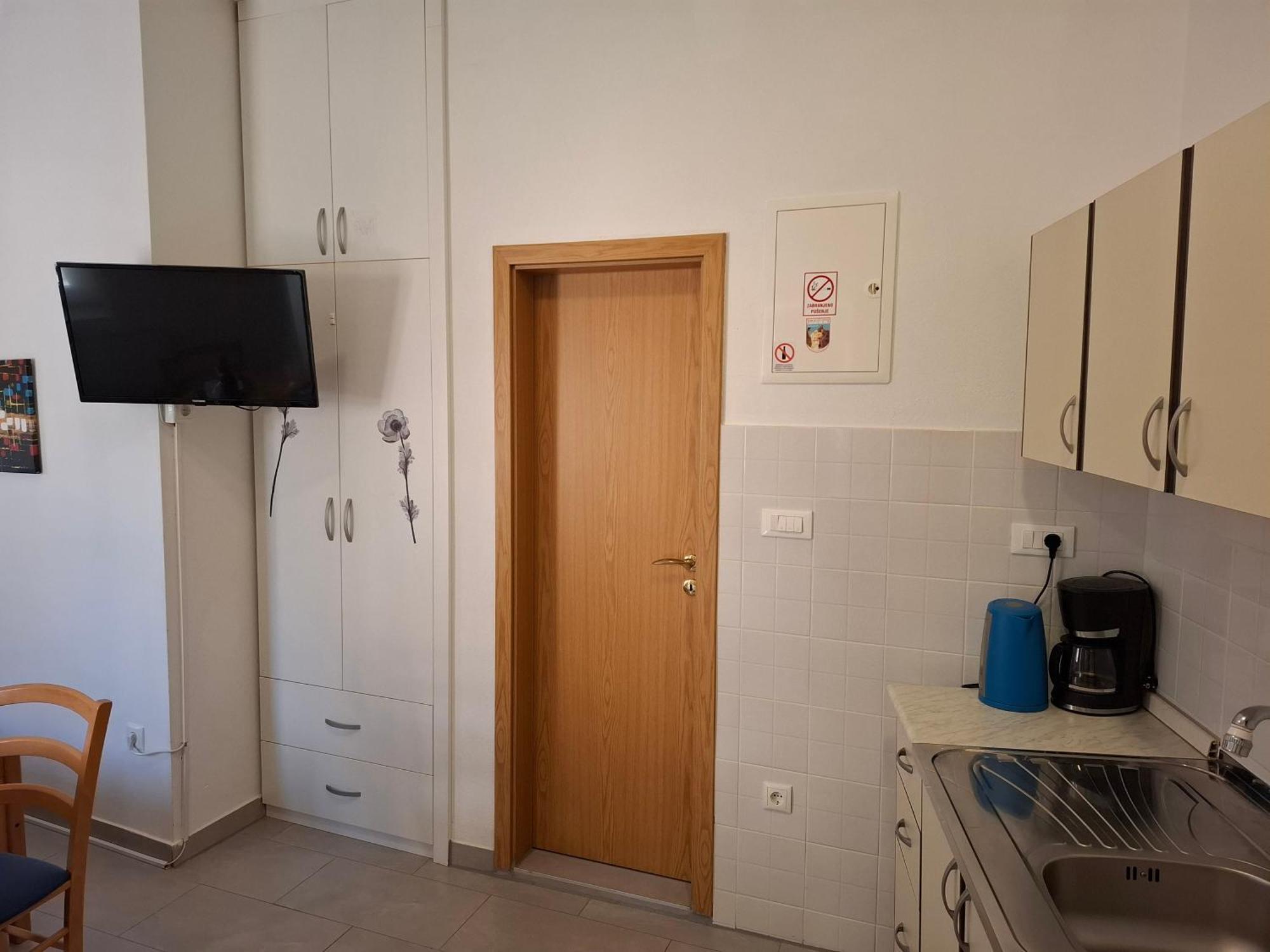 Apartment Kastilac Kaštela Esterno foto
